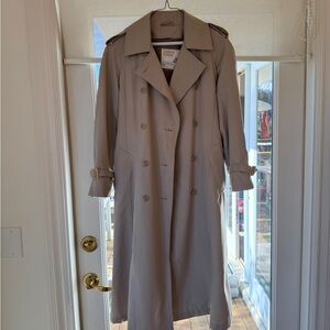 Vintage London Fog Beige Trench Outerwear